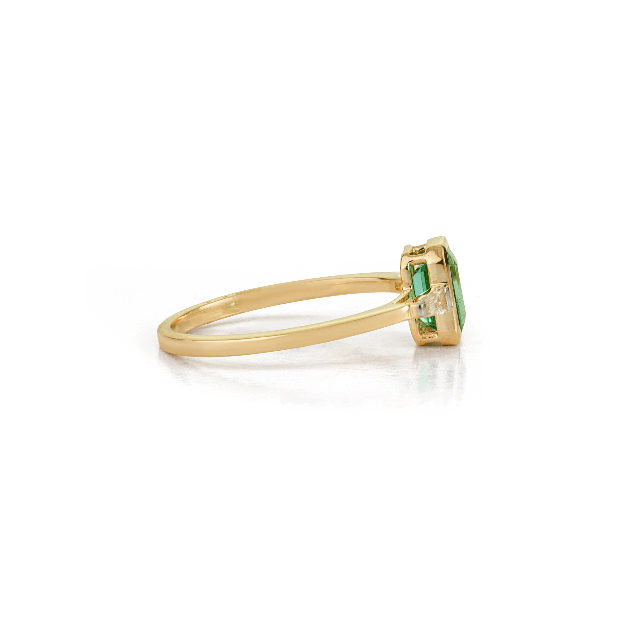 Emerald & Diamond Ring