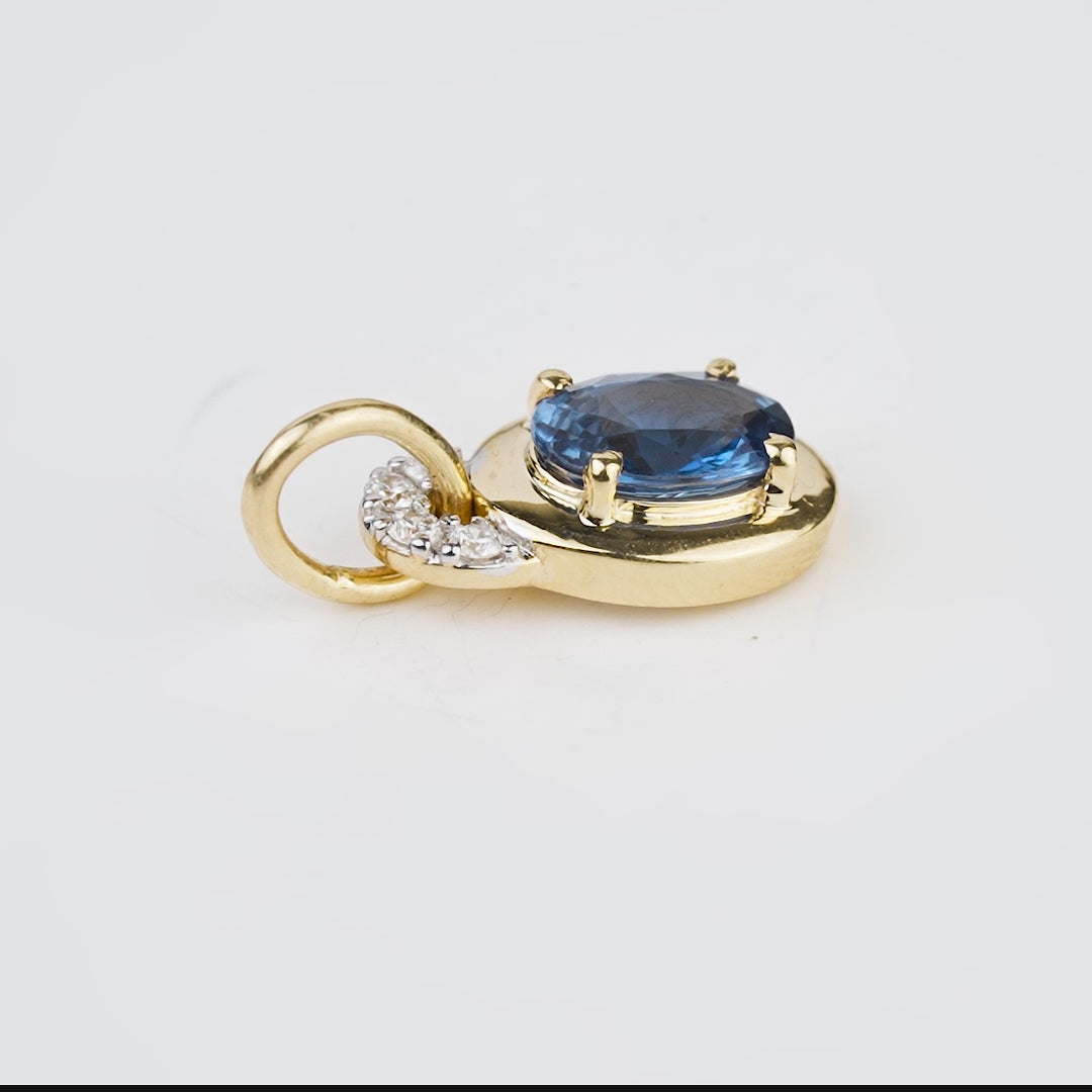 Oval Blue Sapphire Diamond Pendant