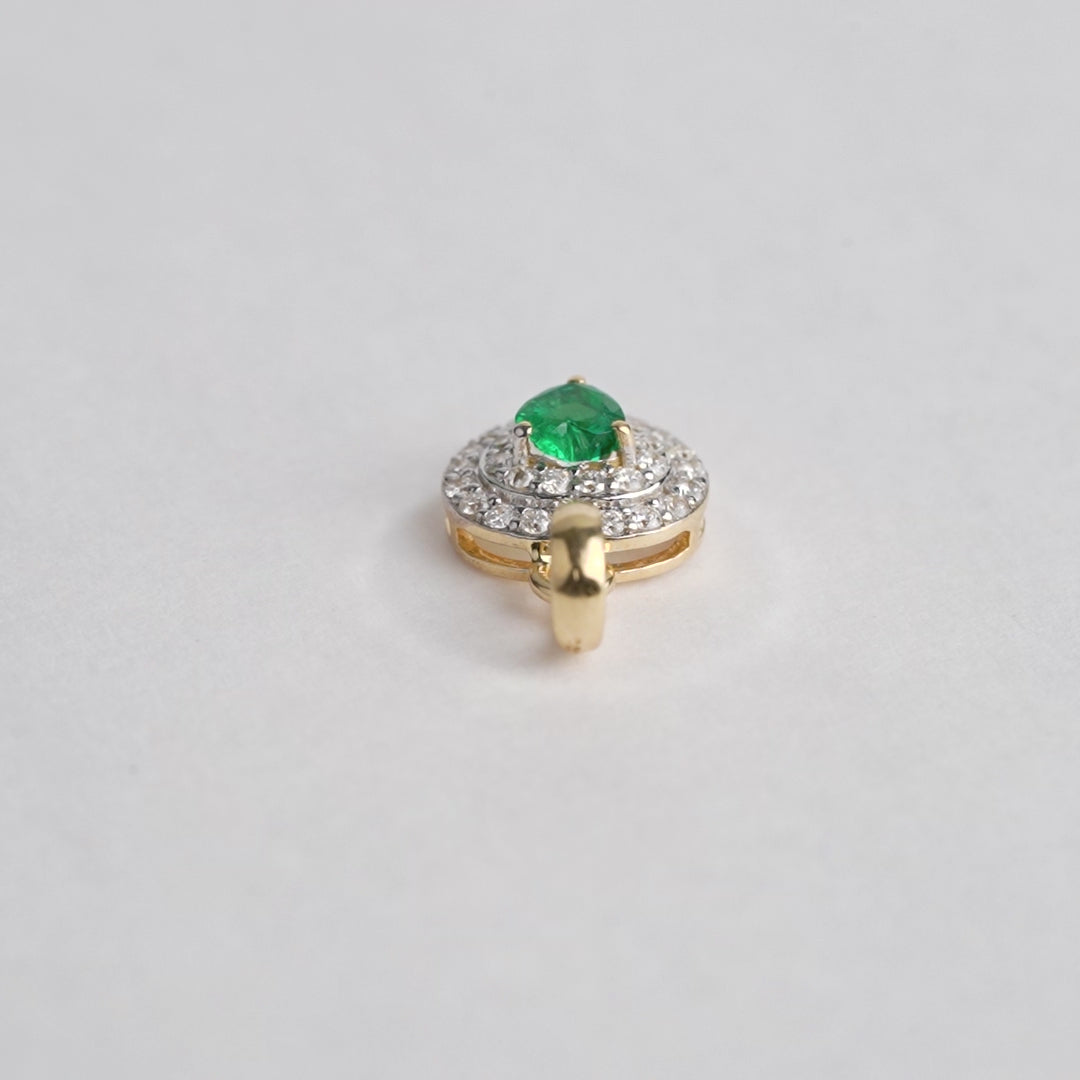 Emerald Heart Pendant with Diamond