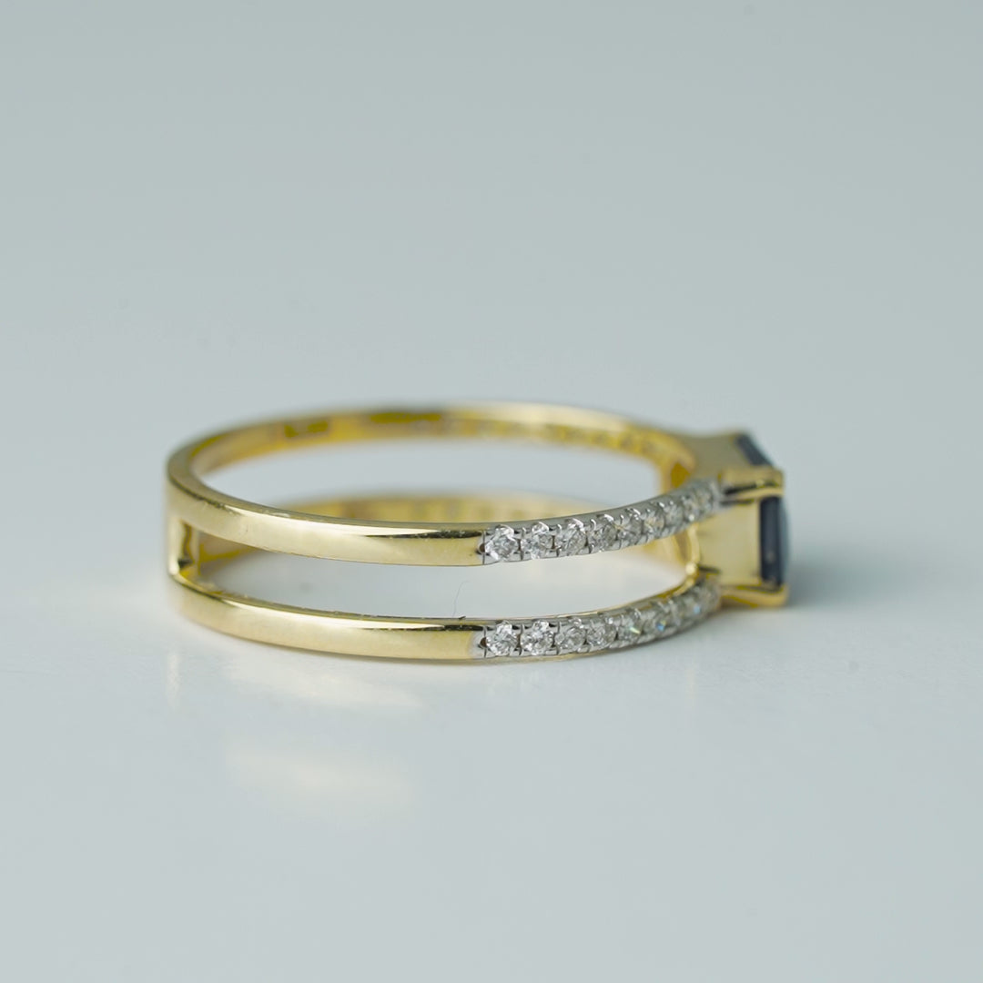 Blue Sapphire Diamond Split Shank Ring